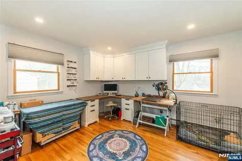 104 W Lionshead Drive Wayne NJ 07470