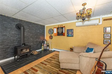 104 W Lionshead Drive Wayne NJ 07470