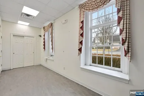 378 Franklin Avenue Wyckoff NJ 07481