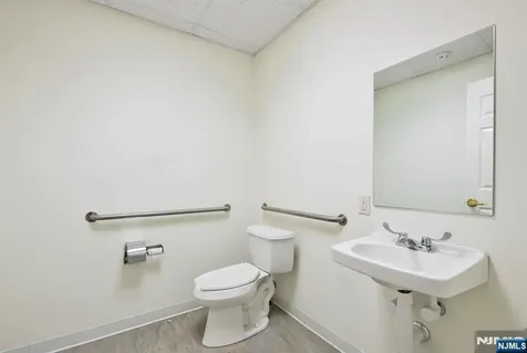 378 Franklin Avenue Wyckoff NJ 07481