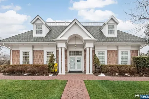 378 Franklin Avenue Wyckoff NJ 07481