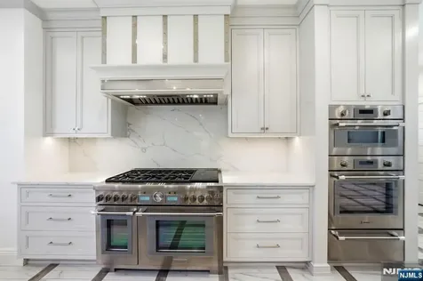 46 Park Street Tenafly NJ 07670