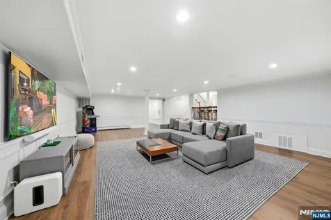 46 Park Street Tenafly NJ 07670