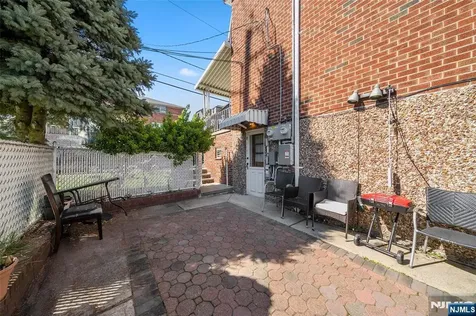 452 Commercial Avenue Cliffside Park NJ 07010