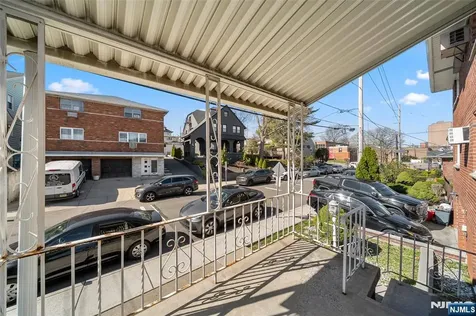 452 Commercial Avenue Cliffside Park NJ 07010