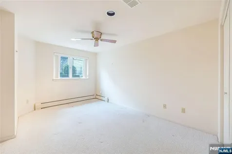 856 Hemlock Court Norwood NJ 07648