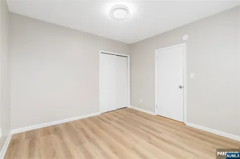94 Prospect Terrace East Rutherford NJ 07073