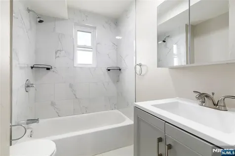 94 Prospect Terrace East Rutherford NJ 07073