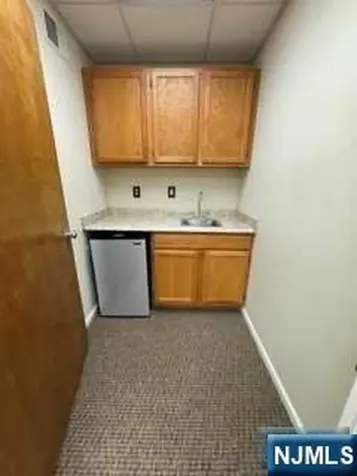 1124 Us Highway 202 Raritan NJ 08869