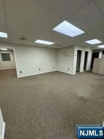 1124 Us Highway 202 Raritan NJ 08869