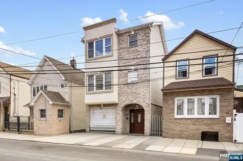 46 Barbara Street Newark NJ 07105
