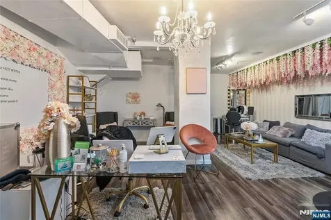 1 Ridgewood Avenue Ridgewood NJ 07450