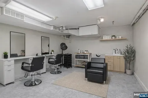 1 Ridgewood Avenue Ridgewood NJ 07450