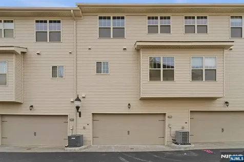 704 Green Lane Union NJ 07083
