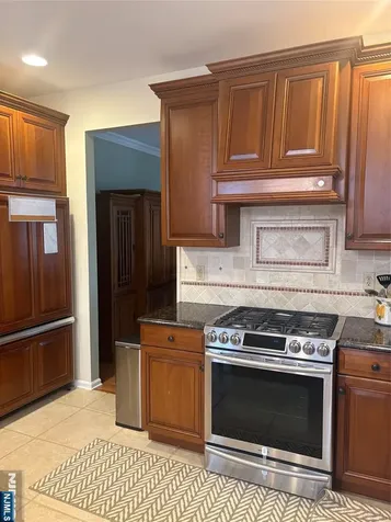 34 Winding Woodland Park NJ 07424