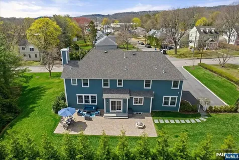 20 Ravine Avenue Wyckoff NJ 07481