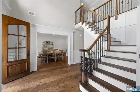 20 Ravine Avenue Wyckoff NJ 07481