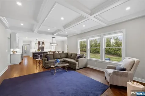 20 Ravine Avenue Wyckoff NJ 07481