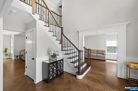 20 Ravine Avenue Wyckoff NJ 07481