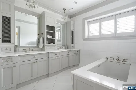 123 Highland Avenue Millburn NJ 07078