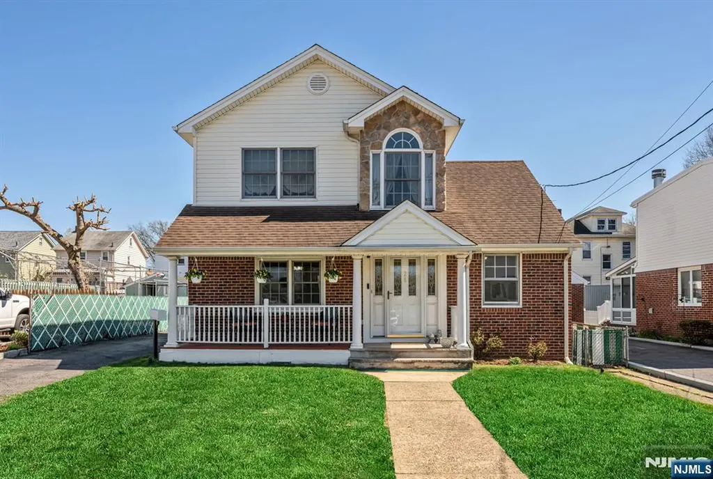 28 William Street Rochelle Park NJ 07662