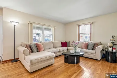 28 William Street Rochelle Park NJ 07662