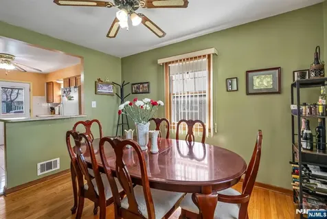 28 William Street Rochelle Park NJ 07662