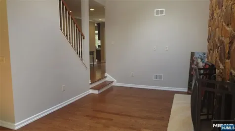 220 Butternut Drive Wayne NJ 07470