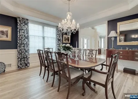 4 Reiher Court West Caldwell NJ 07006