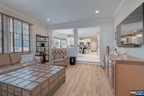 4 Reiher Court West Caldwell NJ 07006