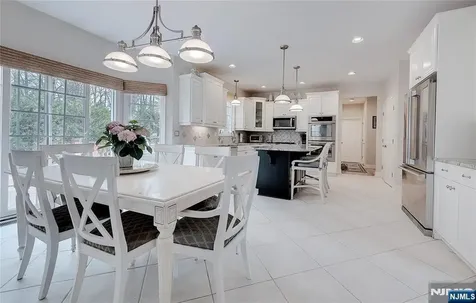 4 Reiher Court West Caldwell NJ 07006