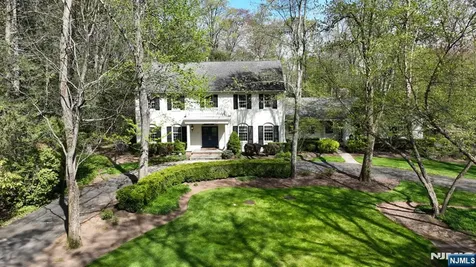 43 Twin Brooks Road Saddle River NJ 07458