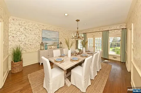 43 Twin Brooks Road Saddle River NJ 07458