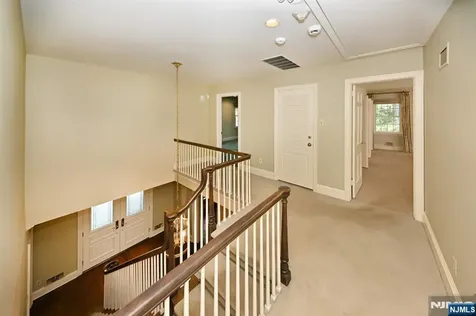 43 Twin Brooks Road Saddle River NJ 07458