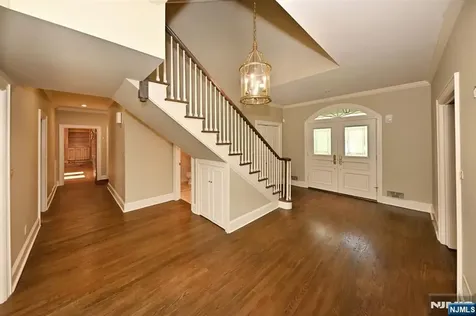 43 Twin Brooks Road Saddle River NJ 07458
