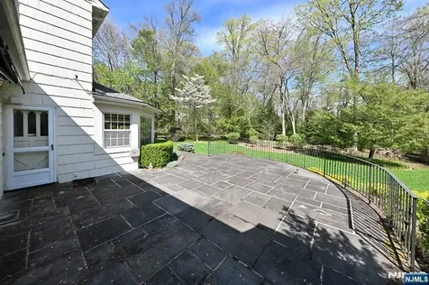 43 Twin Brooks Road Saddle River NJ 07458