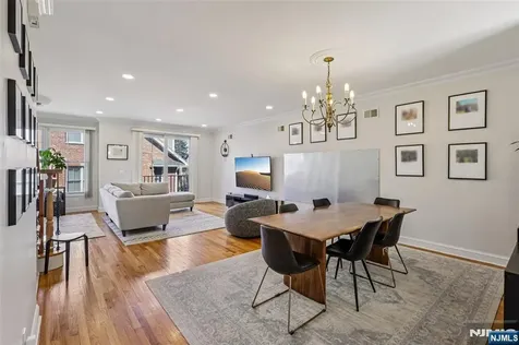 422 Hillside Avenue Palisades Park NJ 07650