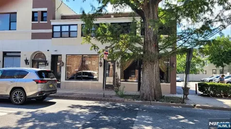 256 Leonia Avenue Leonia NJ 07605