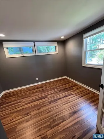14 Baywood Terrace Wayne NJ 07470