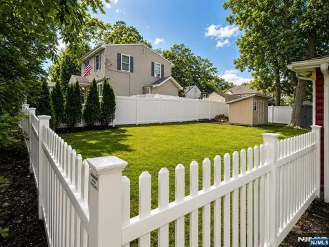 14 Baywood Terrace Wayne NJ 07470