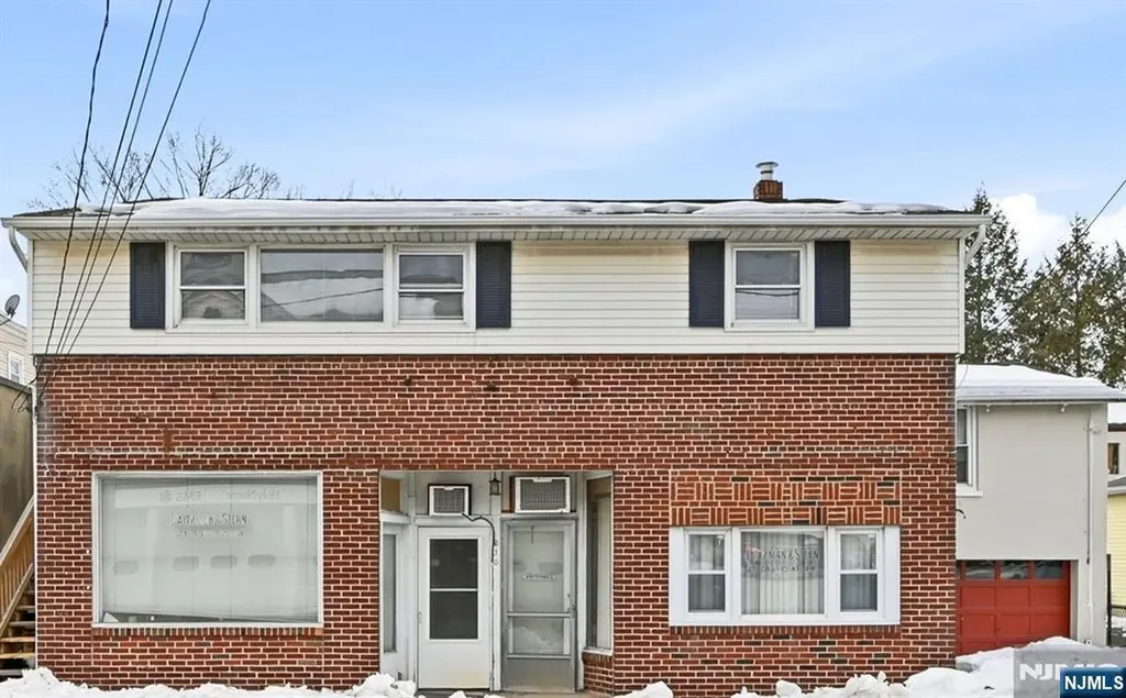 210 River Road New Milford NJ 07646