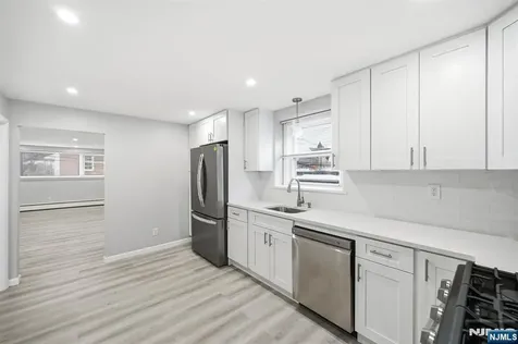 210 River Road New Milford NJ 07646