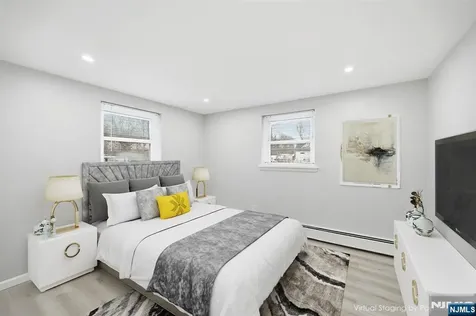 210 River Road New Milford NJ 07646