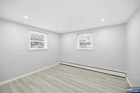 210 River Road New Milford NJ 07646