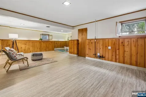 54 Briarhill Road Cedar Grove NJ 07009