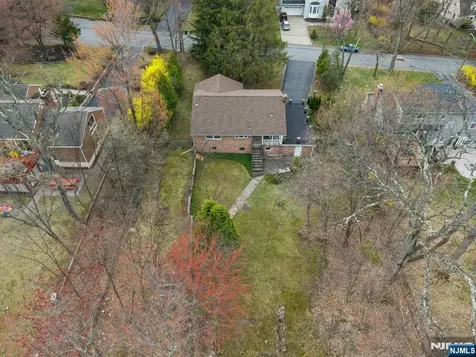 54 Briarhill Road Cedar Grove NJ 07009