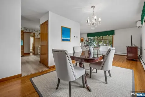 54 Briarhill Road Cedar Grove NJ 07009