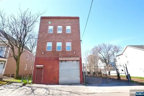 59 N 14th Street East Orange NJ 07017