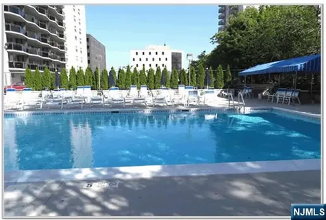 2077 Center Avenue Fort Lee NJ 07024