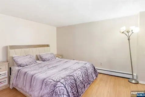 375 Westervelt Place Lodi NJ 07644